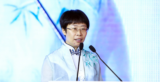 2018中國十大品牌女性蒙曼：詩有力量，女性與詩歌同在