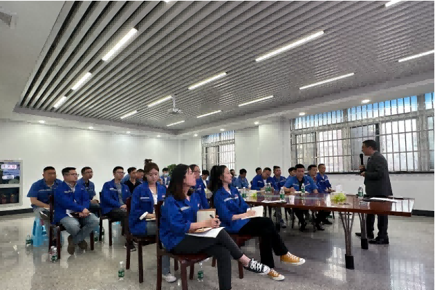 蕭楓:給蘇州的企業講授《卓越管理者管理技能提升》課程取得圓滿成功