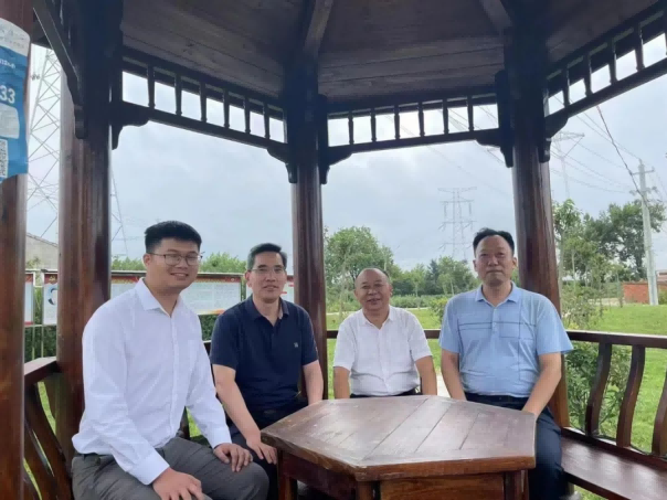 艾四林:紅安縣太平橋籍清華大學著名學者艾四林回鄉考察