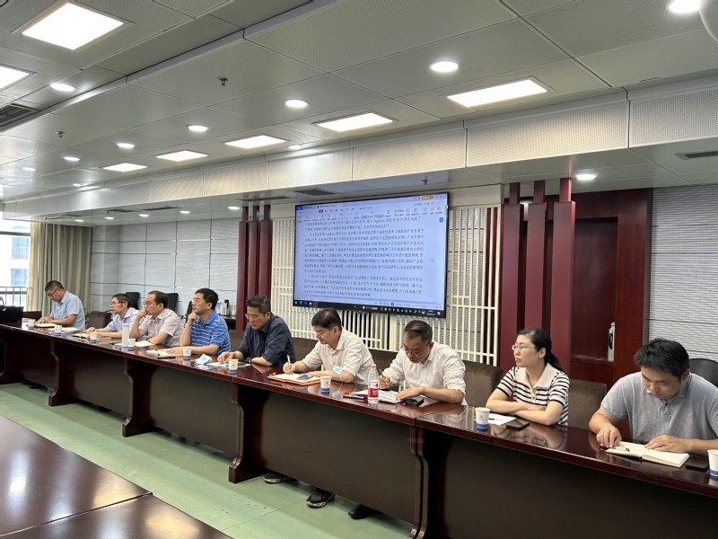 黨委書記劉春林、院長安同良講授主題教育專題黨課